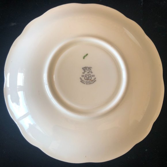 Vintage Foley wide mouth tea cup and saucer - Picture 4 of 8